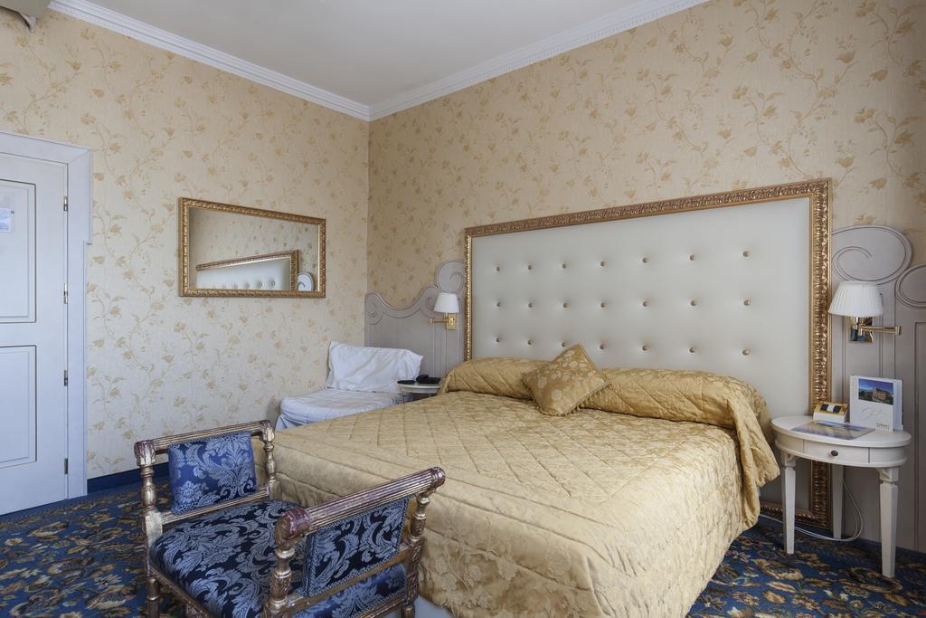 Hotel Riviera Venezia Lido Esterno foto